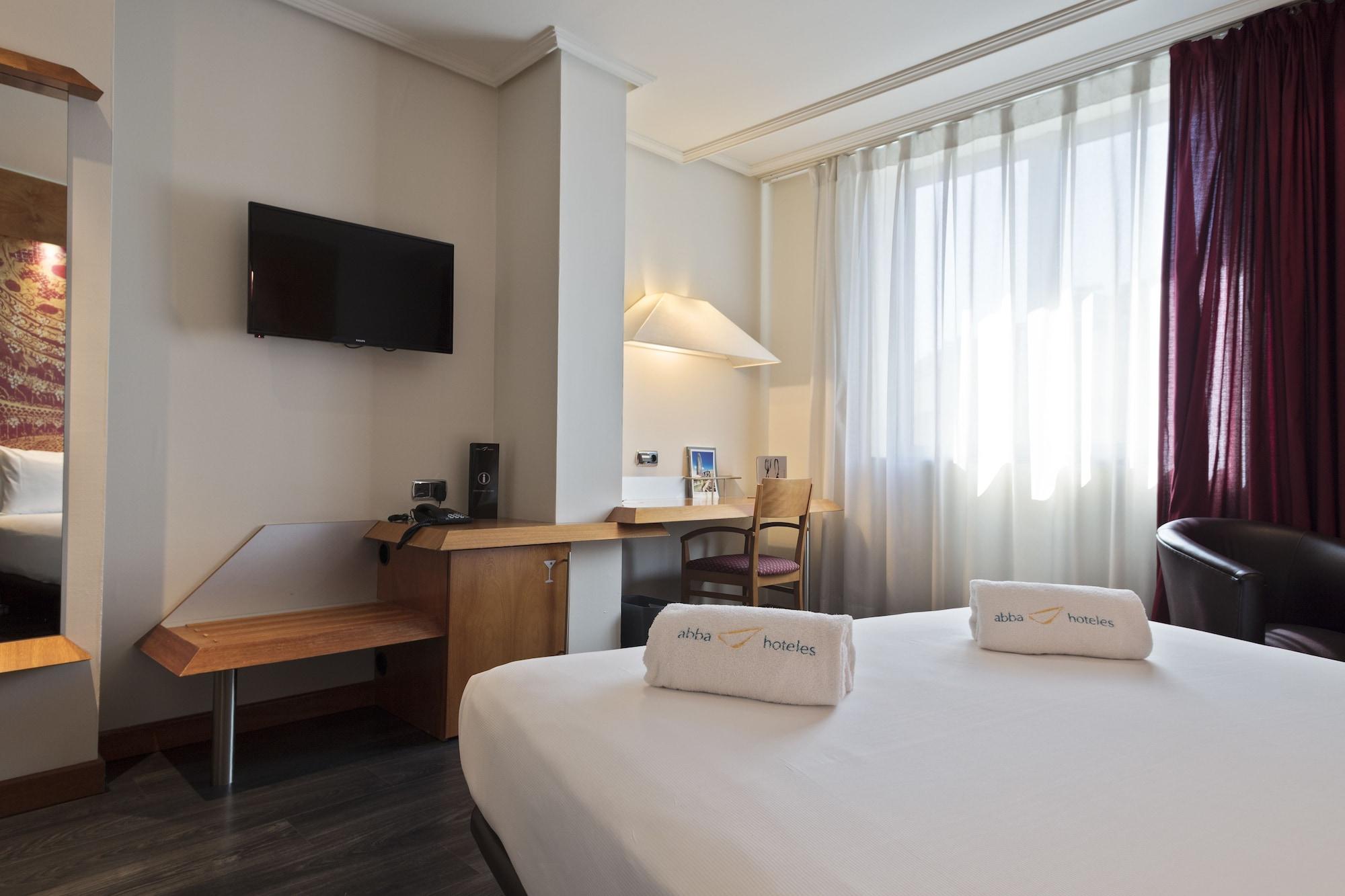 Abba Sants Hotel Barcelona Exterior foto
